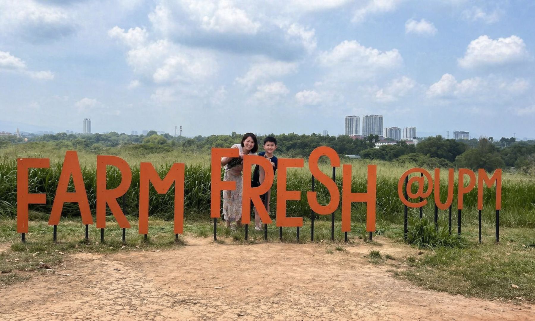 トラクターでファーム探検（約20分）